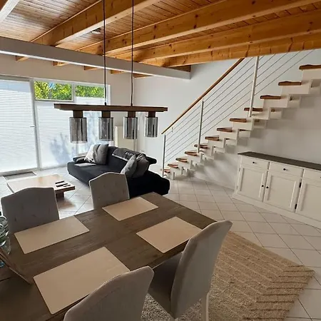 Maisonette In Lägenhet